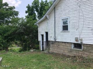 Photo #10: 729 Fairview Street