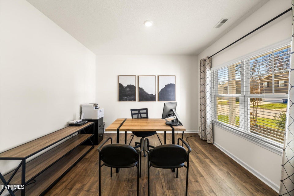 Photo #10: 991 Borage Drive