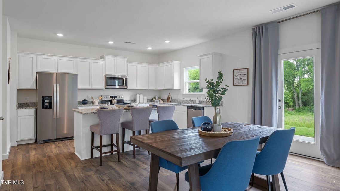 Photo #14: 995 Borage Drive