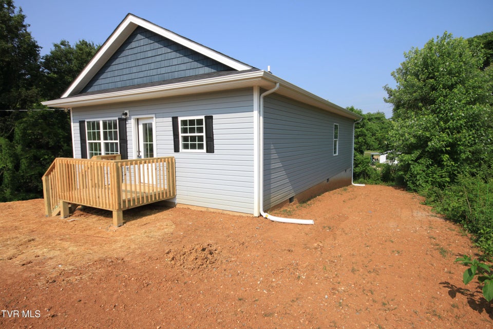 Photo #2: 1524 Brown Avenue