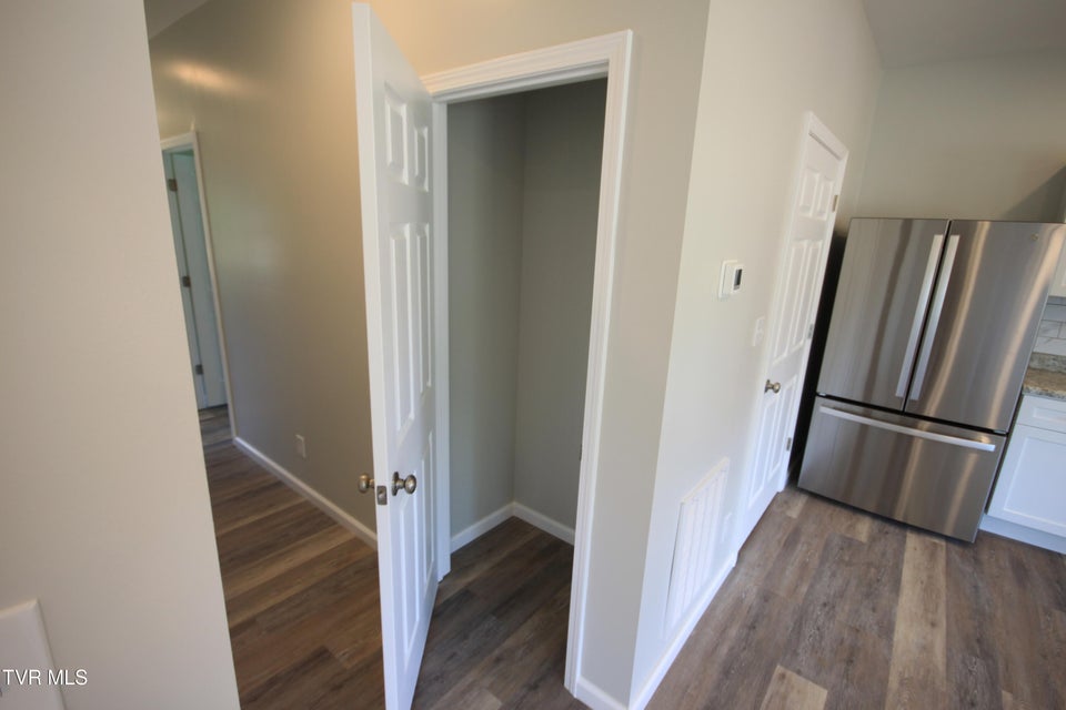 Photo #9: 1524 Brown Avenue