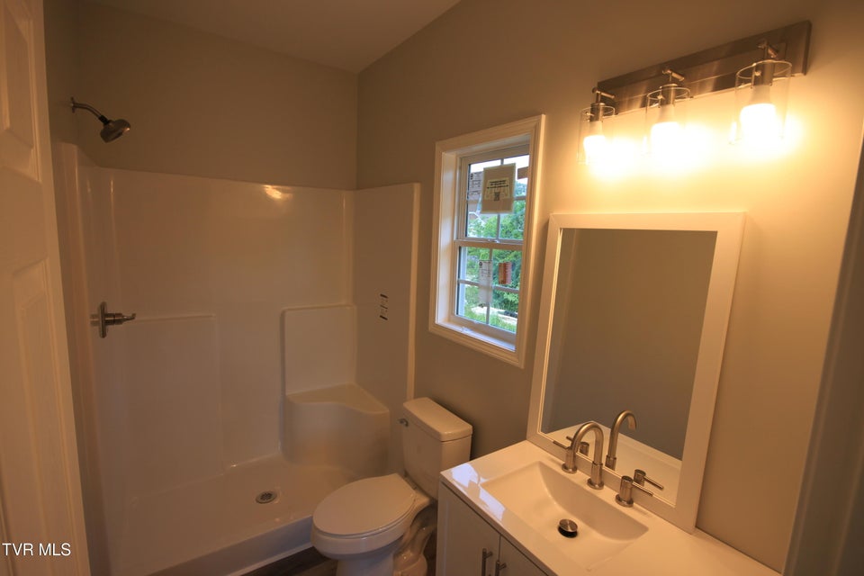 Photo #15: 1524 Brown Avenue