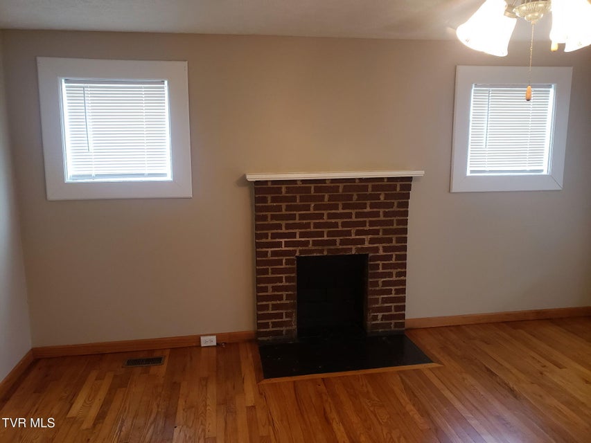 Photo #5: 129 Holcomb Street