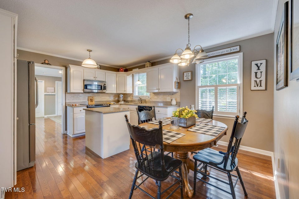 Photo #11: 5116 Waterford Drive
