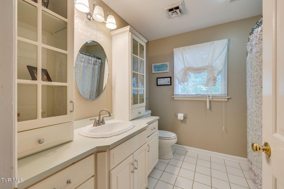 Photo #34: 5116 Waterford Drive