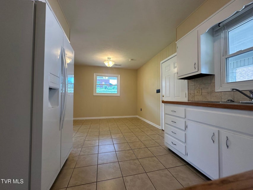 Photo #9: 629 Jackson Street