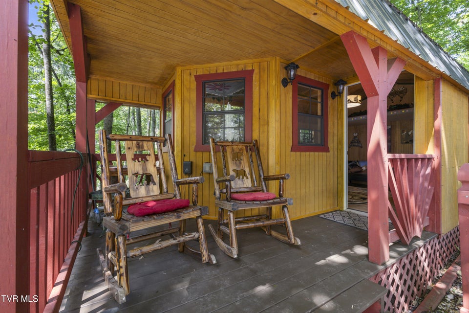 Photo #10: 1537 Kimberly Drive
