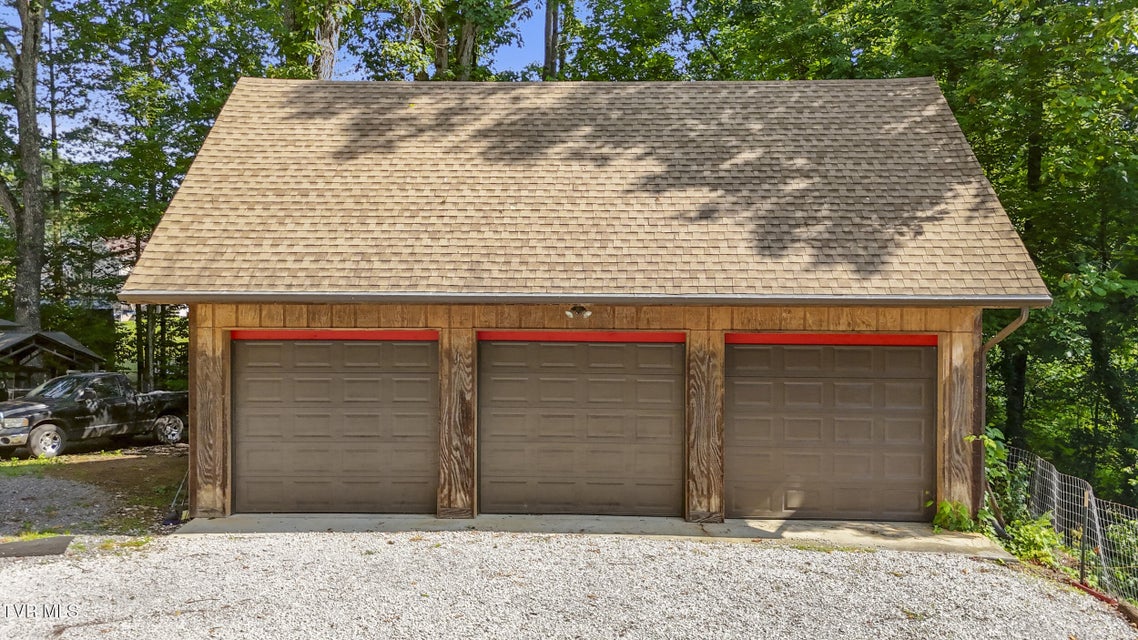 Photo #11: 1537 Kimberly Drive