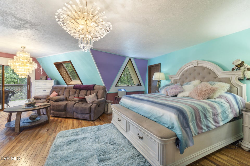 Photo #33: 1537 Kimberly Drive