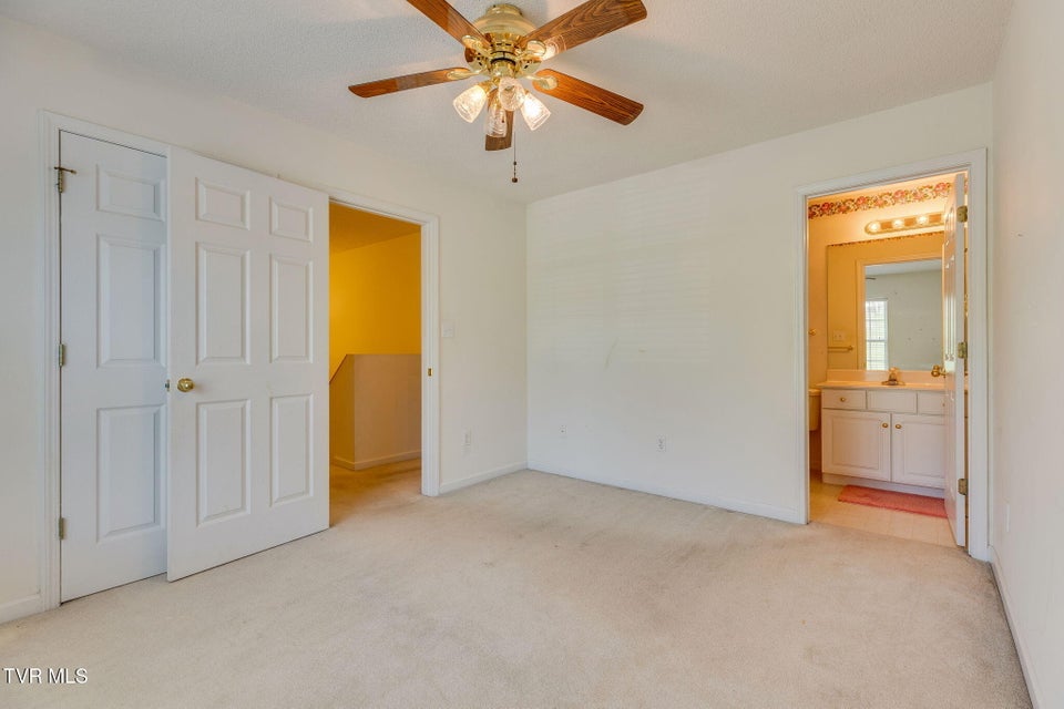 Photo #16: 811 Fain Avenue