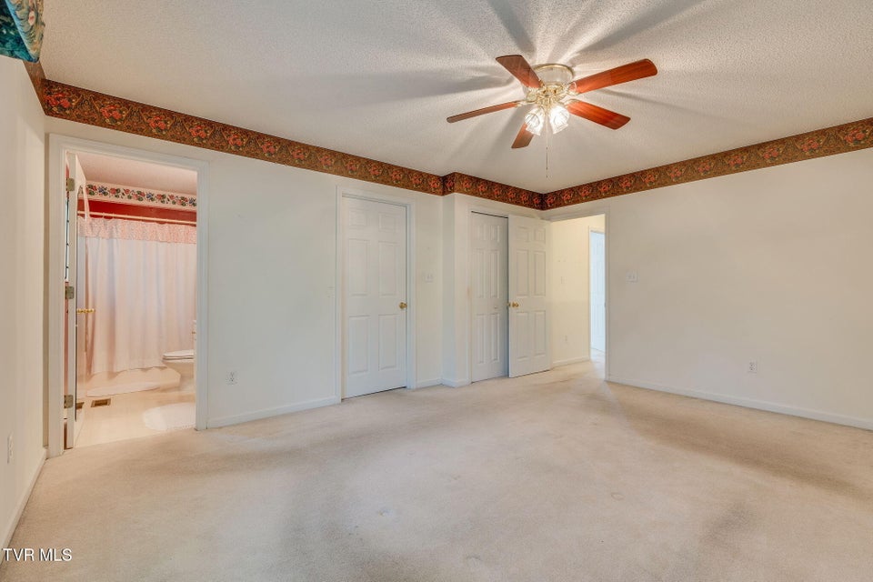 Photo #13: 811 Fain Avenue