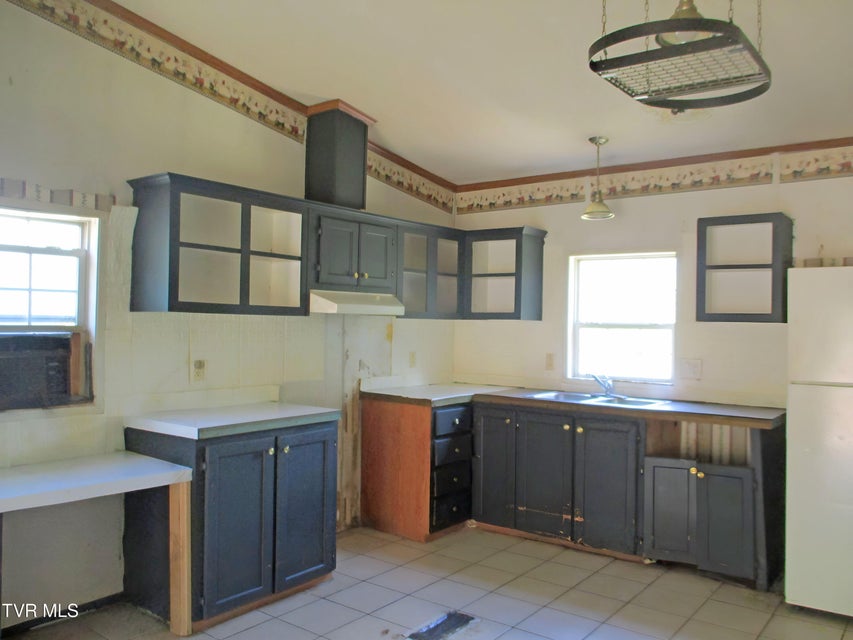 Photo #3: 6927 Moccasin Valley Road