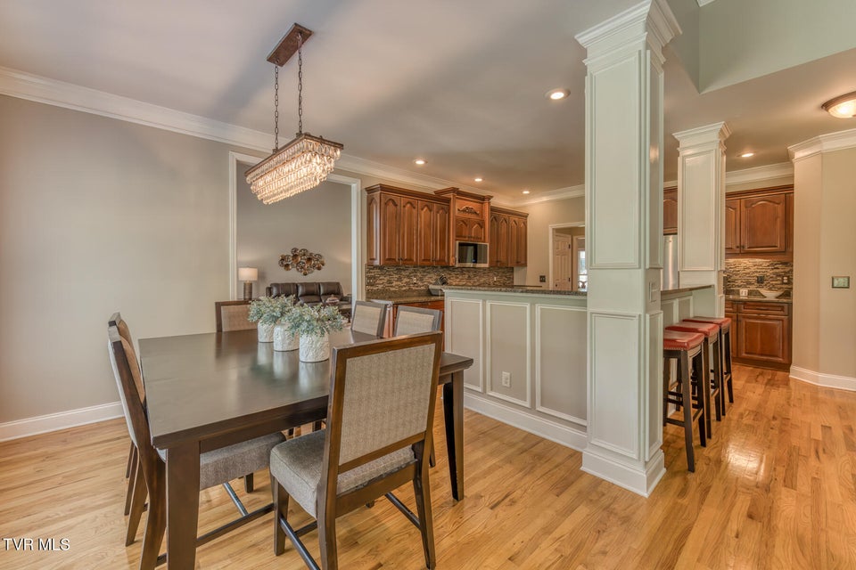 Photo #29: 3 Chestnut Ridge Court