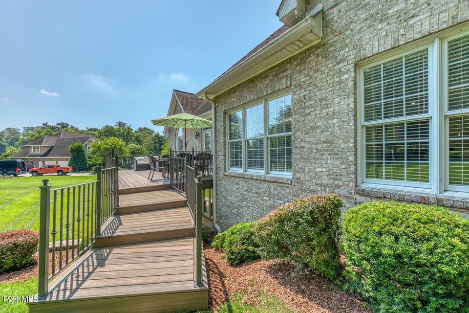 Photo #64: 3 Chestnut Ridge Court