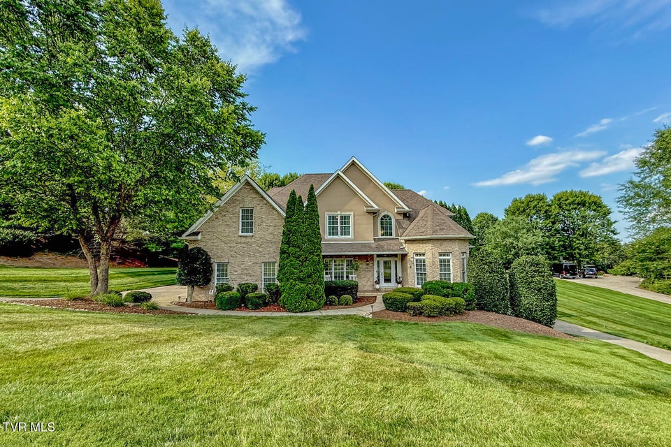 Photo #75: 3 Chestnut Ridge Court