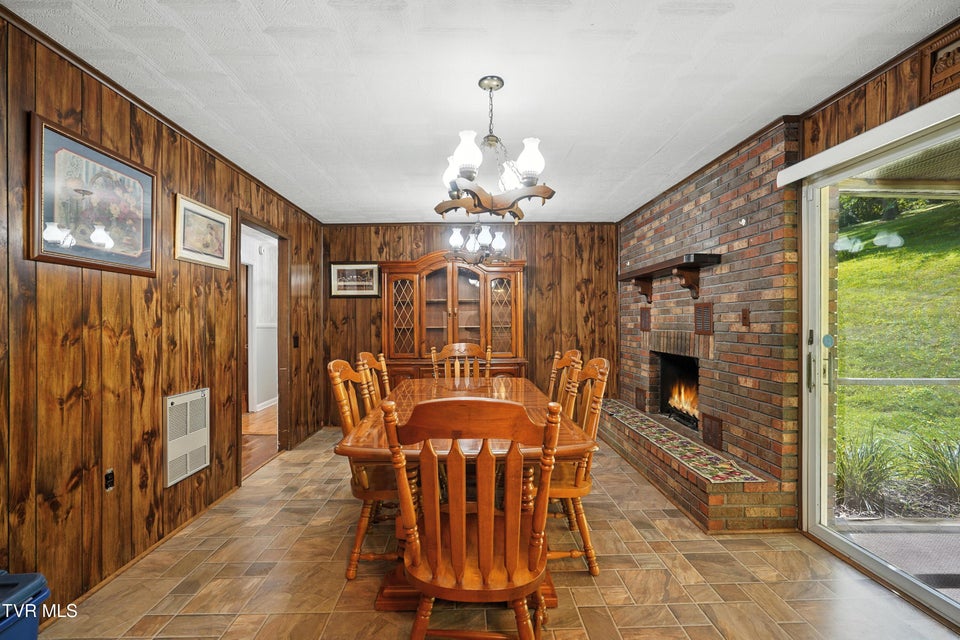 Photo #11: 1710 Shawnee Avenue