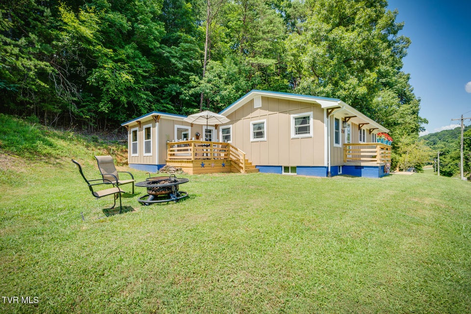 Photo #29: 210 Anderson Road