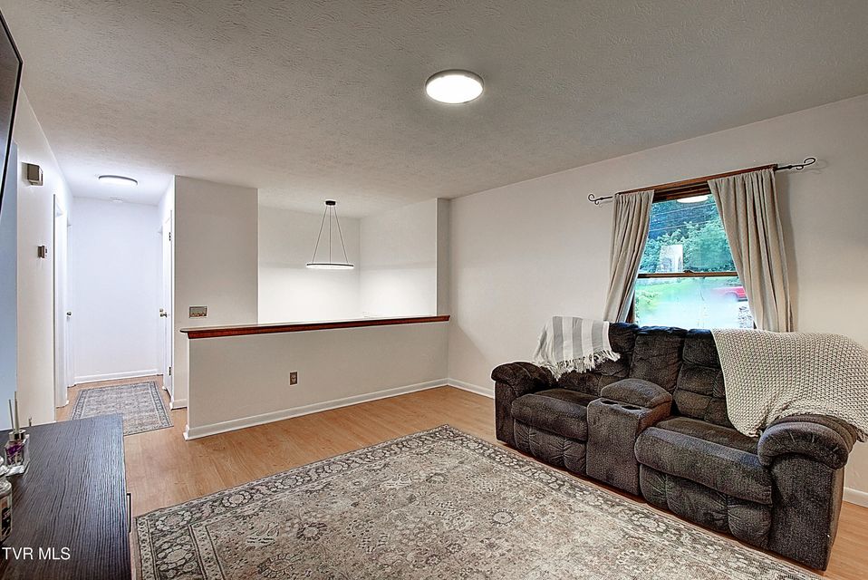 Photo #11: 220 Tallman Drive