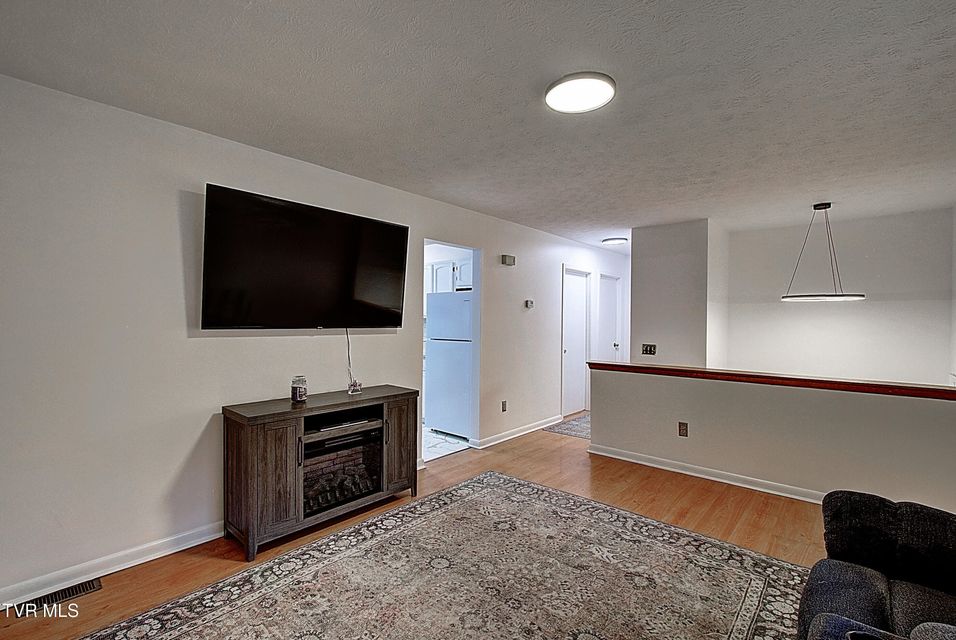 Photo #12: 220 Tallman Drive
