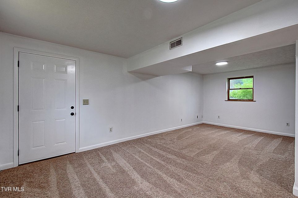 Photo #23: 220 Tallman Drive