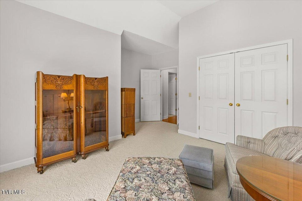 Photo #37: 202 Woodbriar Drive