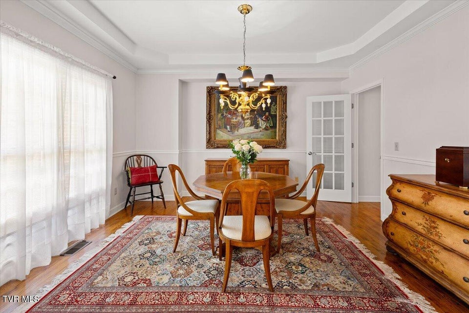Photo #12: 202 Woodbriar Drive