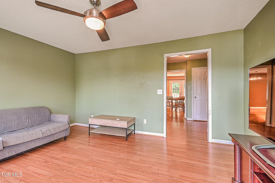 Photo #4: 49 Tulip Grove Circle