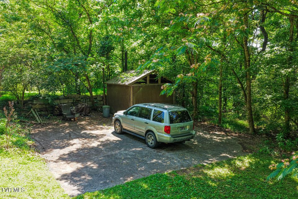Photo #73: 318 Arrowhead Drive