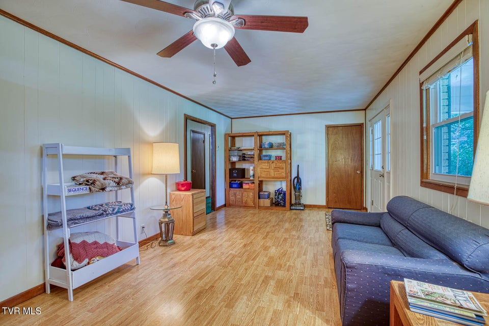 Photo #22: 318 Arrowhead Drive
