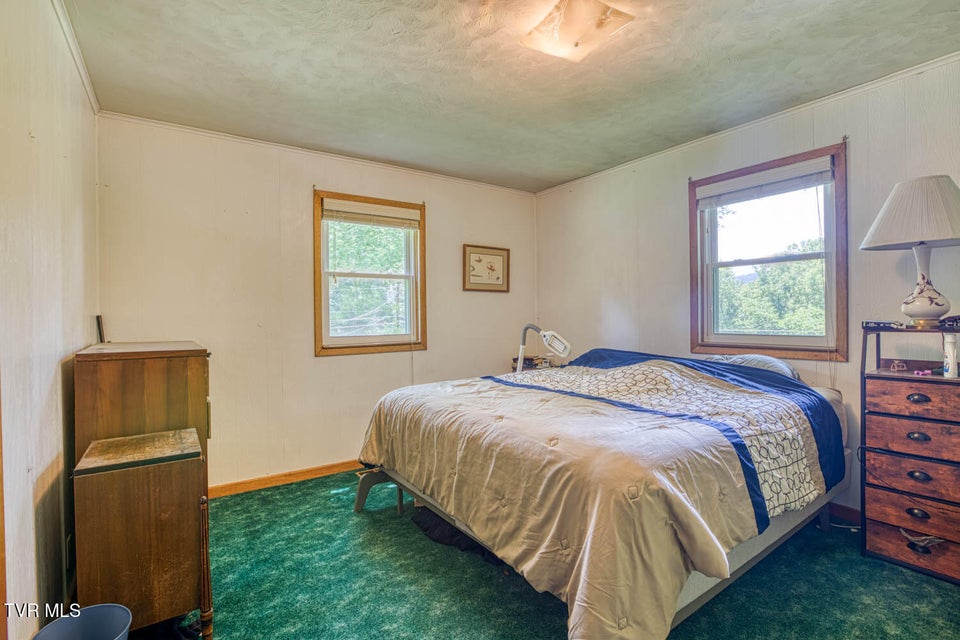 Photo #30: 318 Arrowhead Drive