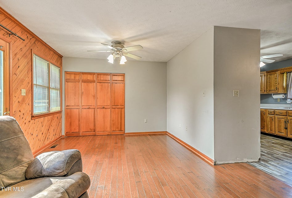 Photo #7: 409 Greenland Lane