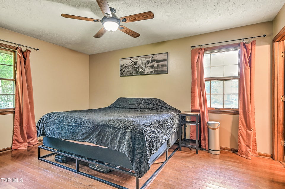 Photo #26: 409 Greenland Lane