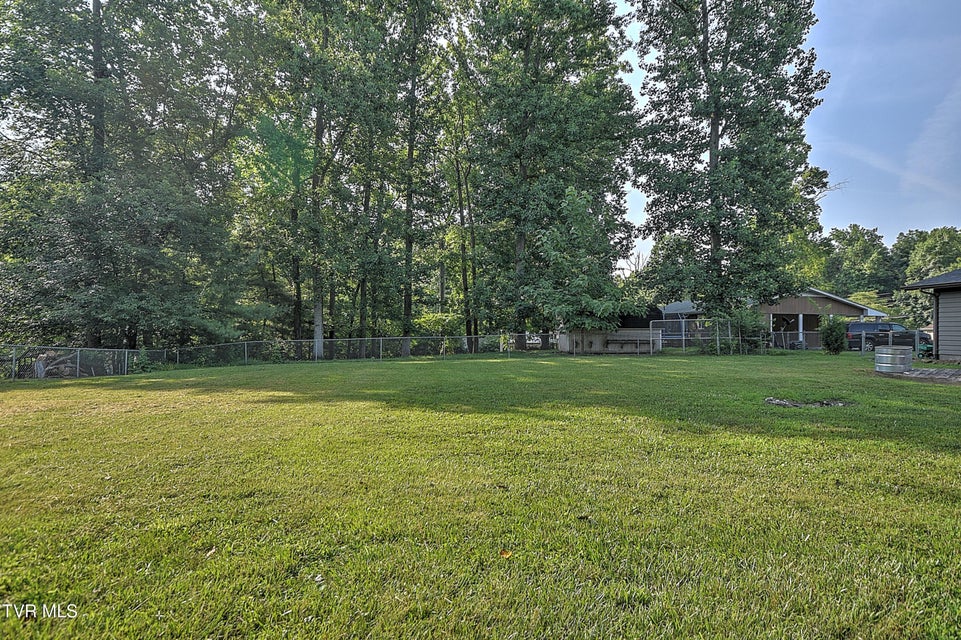 Photo #33: 409 Greenland Lane