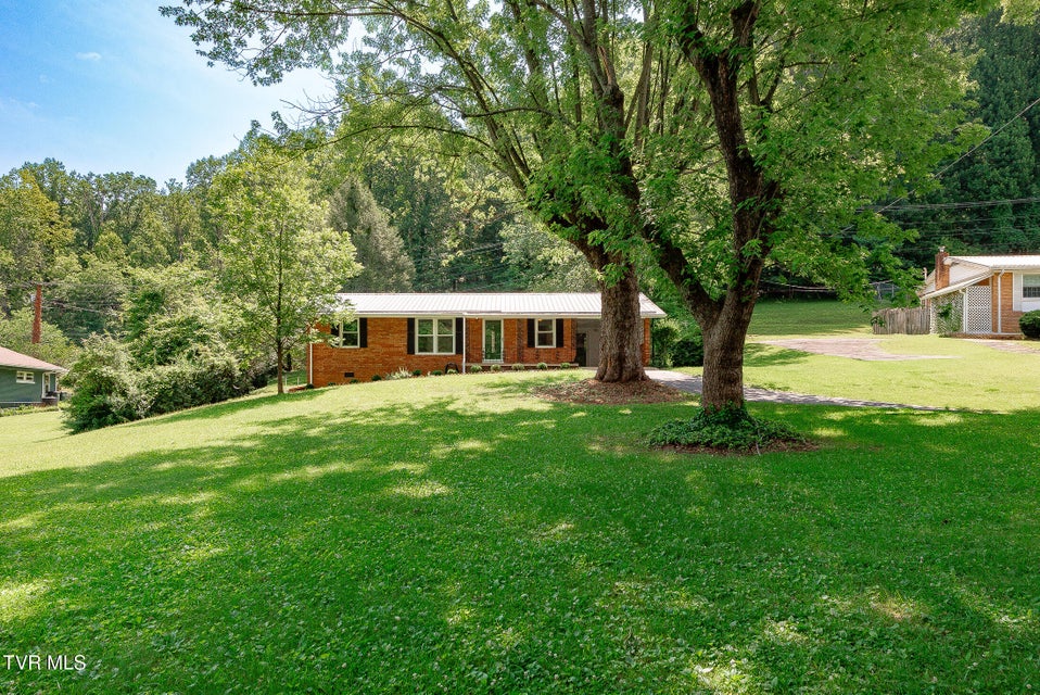 Photo #3: 2325 Amy Avenue
