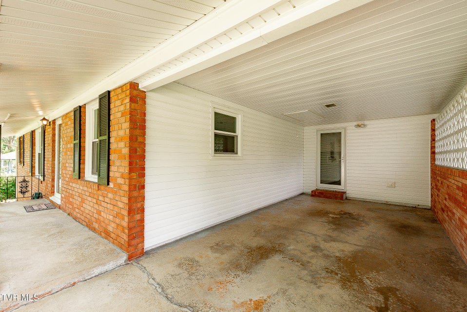 Photo #5: 2325 Amy Avenue