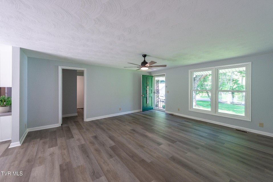 Photo #8: 2325 Amy Avenue