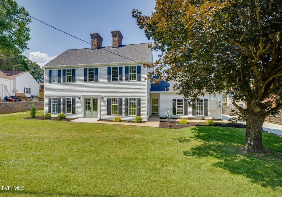 Photo #2: 441 Oakmont Drive