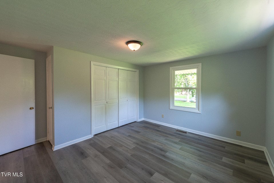 Photo #24: 2325 Amy Avenue