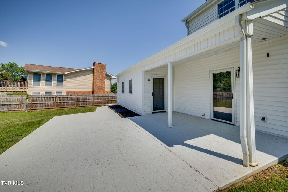 Photo #49: 441 Oakmont Drive