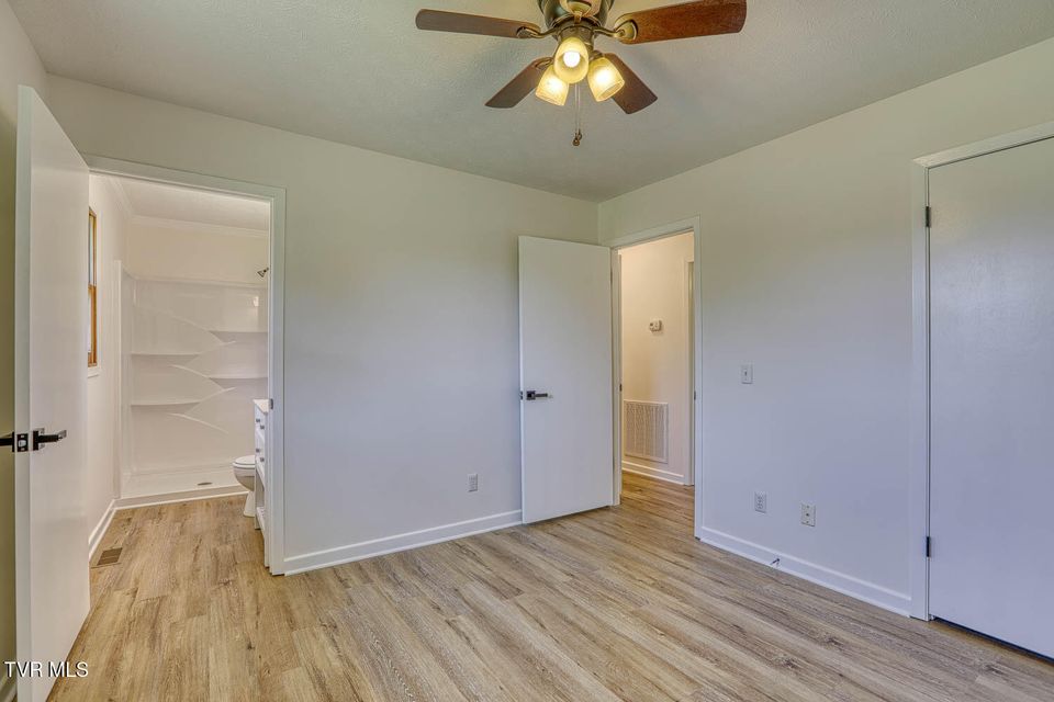 Photo #18: 144 Christiana Drive