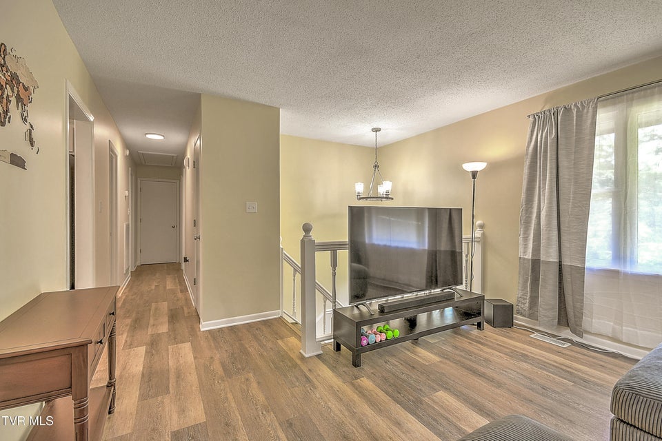 Photo #4: 22126 Pinebrook Drive Drive