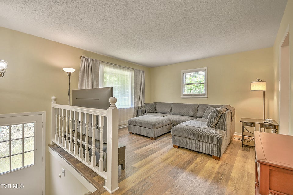 Photo #6: 22126 Pinebrook Drive Drive