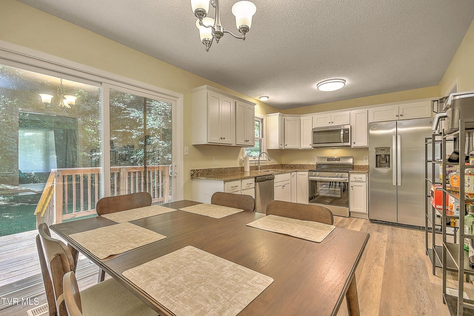 Photo #12: 22126 Pinebrook Drive Drive