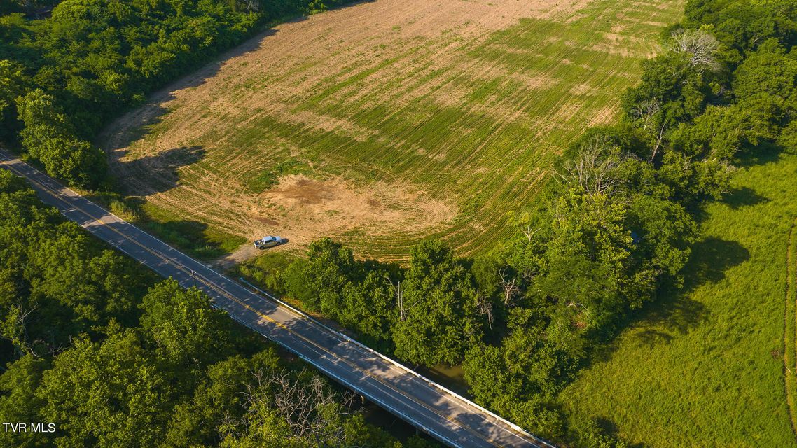 Photo #8: 14460 Warrensburg Road