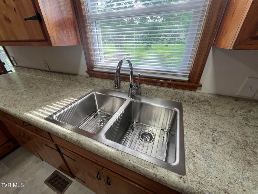 Photo #8: 1803 Oakland Avenue