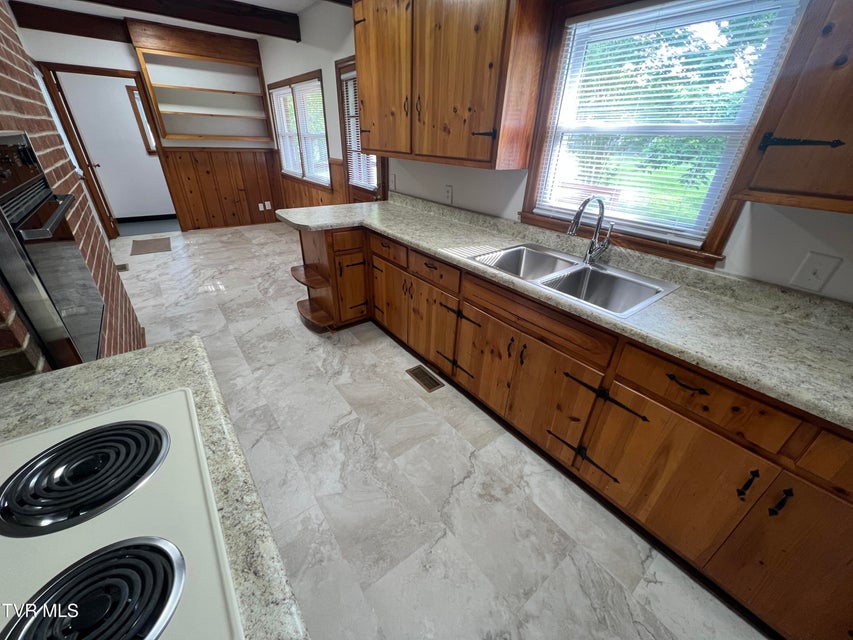Photo #9: 1803 Oakland Avenue
