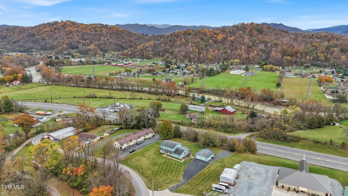 Photo #5: 135 Minton Hollow Road