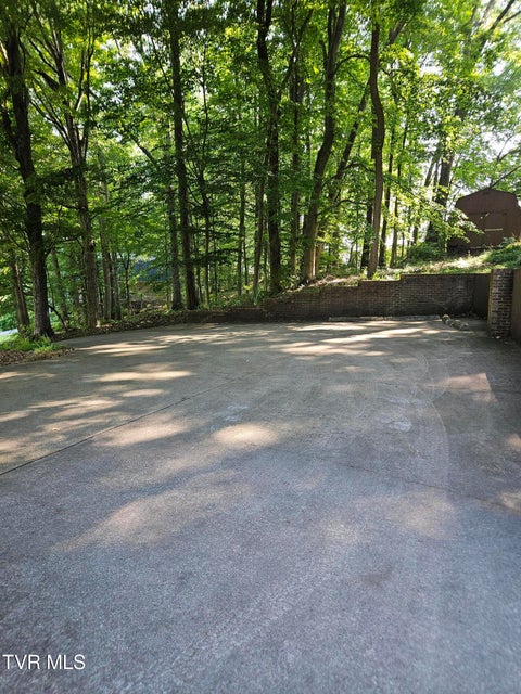 Photo #35: 186 Windsong Drive