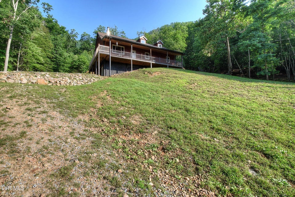 Photo #5: 231 Kaitlin Road