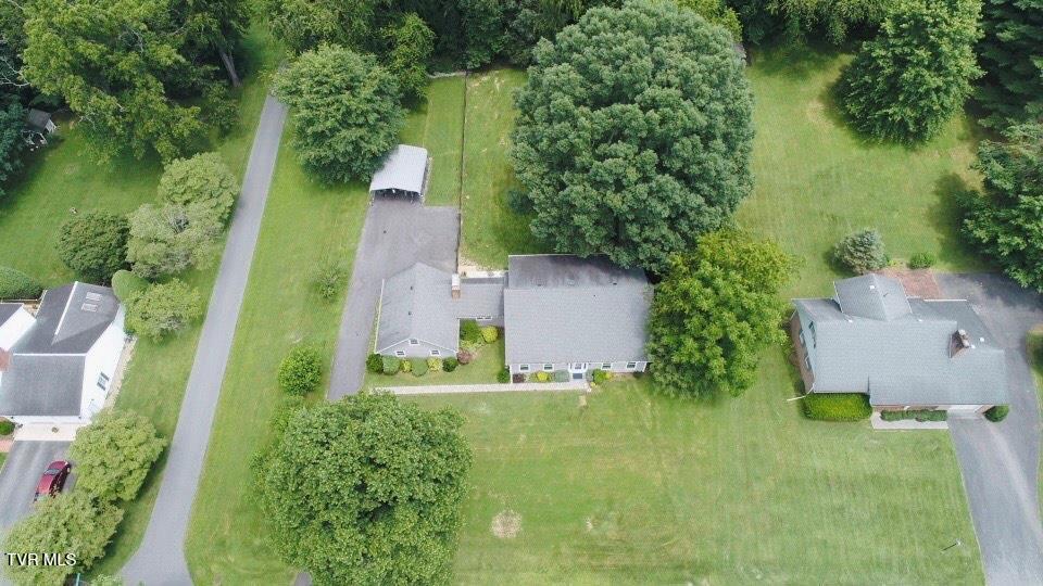 Photo #4: 18335 Westwood Drive